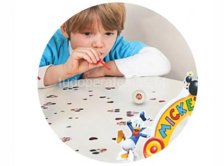 mickey-jogo-bolas.jpeg mickey-jogo-bolas.jpeg