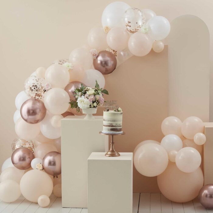 rose-gold-arco-baloes.jpg